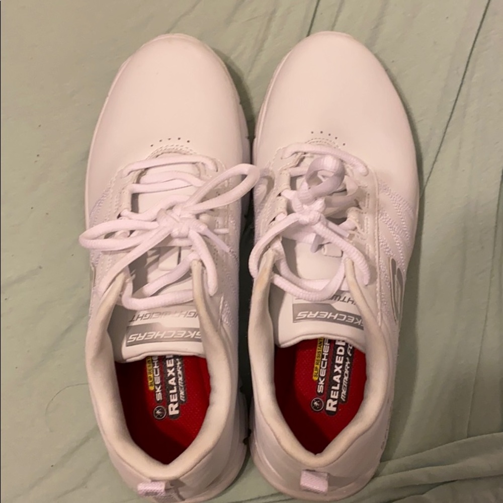 Nursing shoes